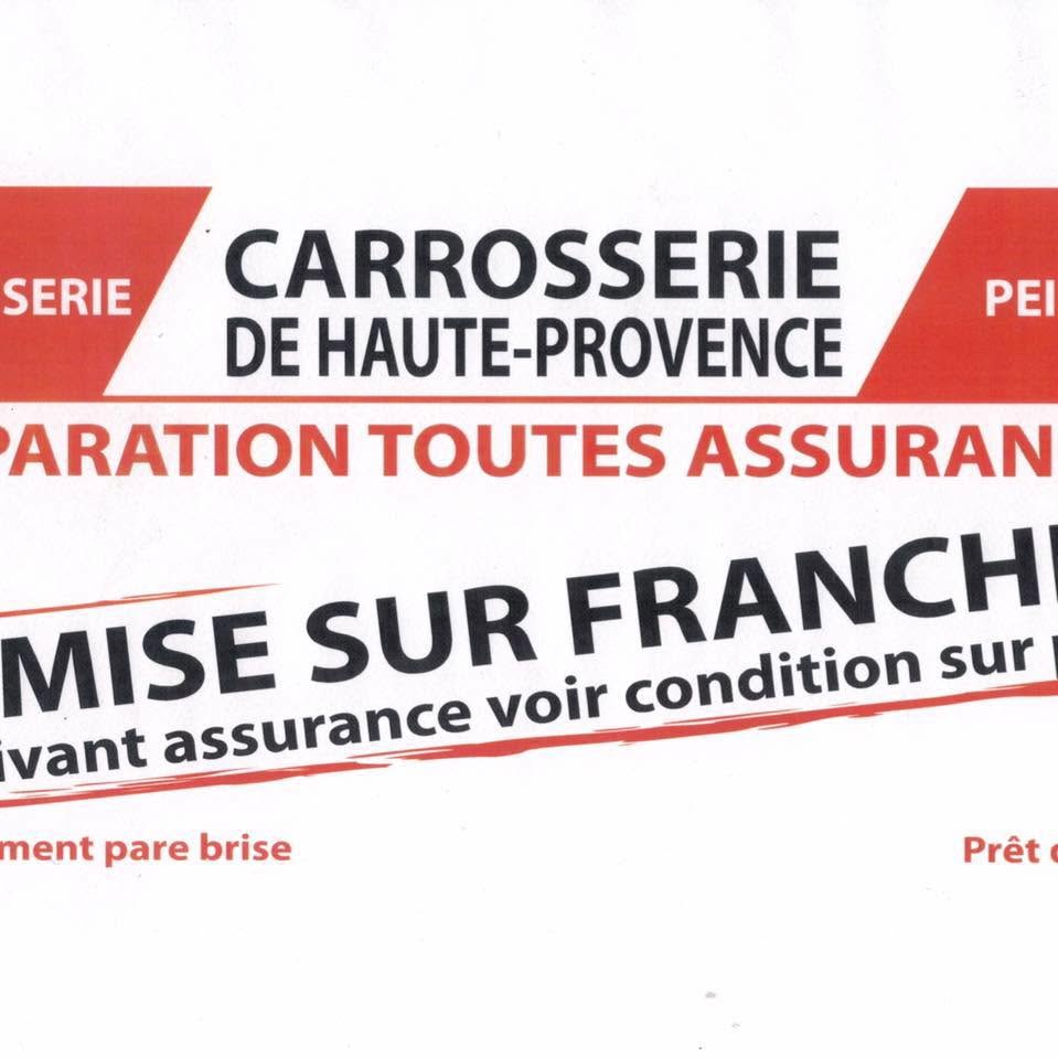 Affiche de l’atelier : réparation toutes assurances, remise sur franchise suivant assurance, prêt de véhicule, pare-brise